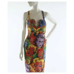 The Metropolitan Museum of Art Met Publications*Fashion Is...