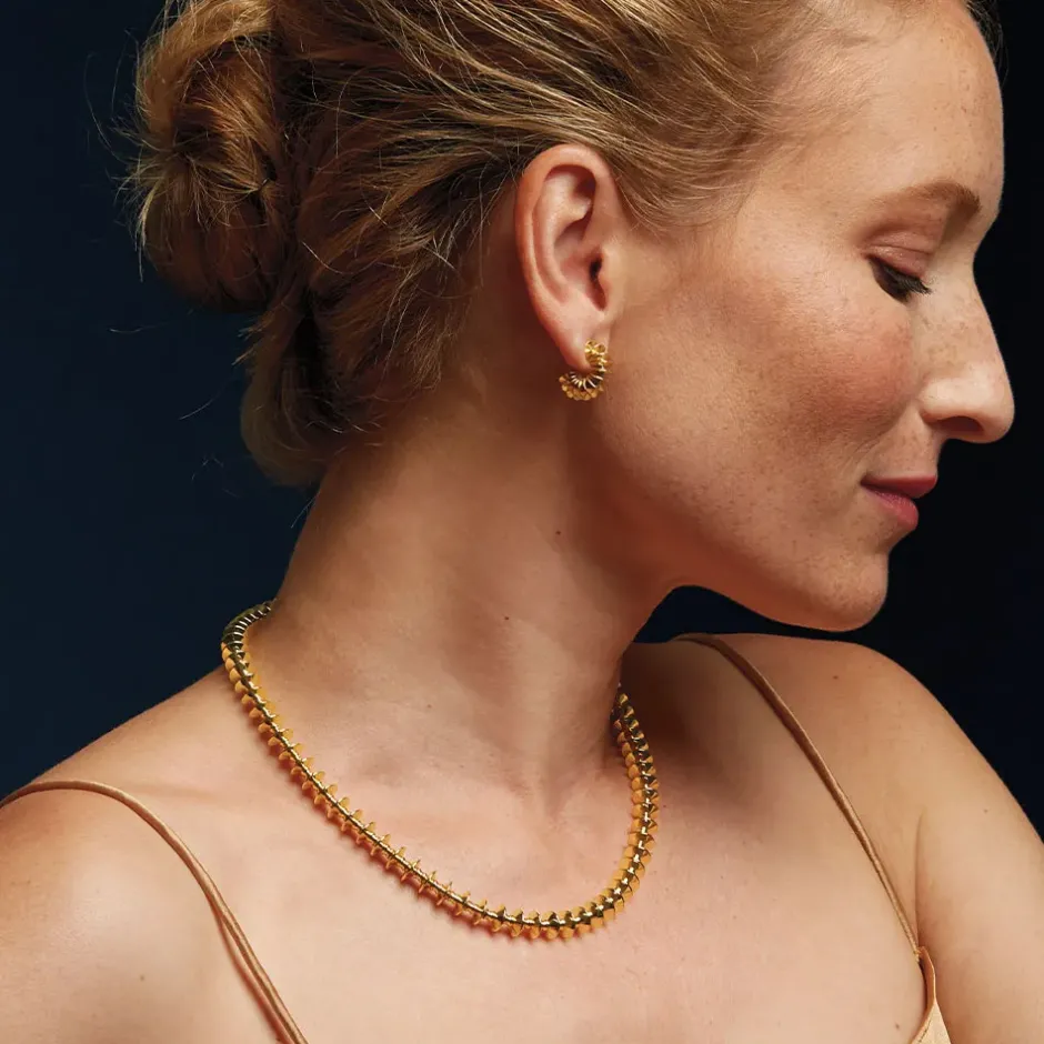 The Metropolitan Museum of Art Earrings*Golden Disc Huggie Earrings
