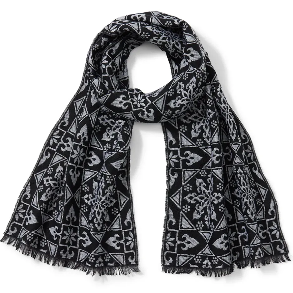 The Metropolitan Museum of Art Scarves & Wraps*Spanish Snowflake Jacquard Scarf