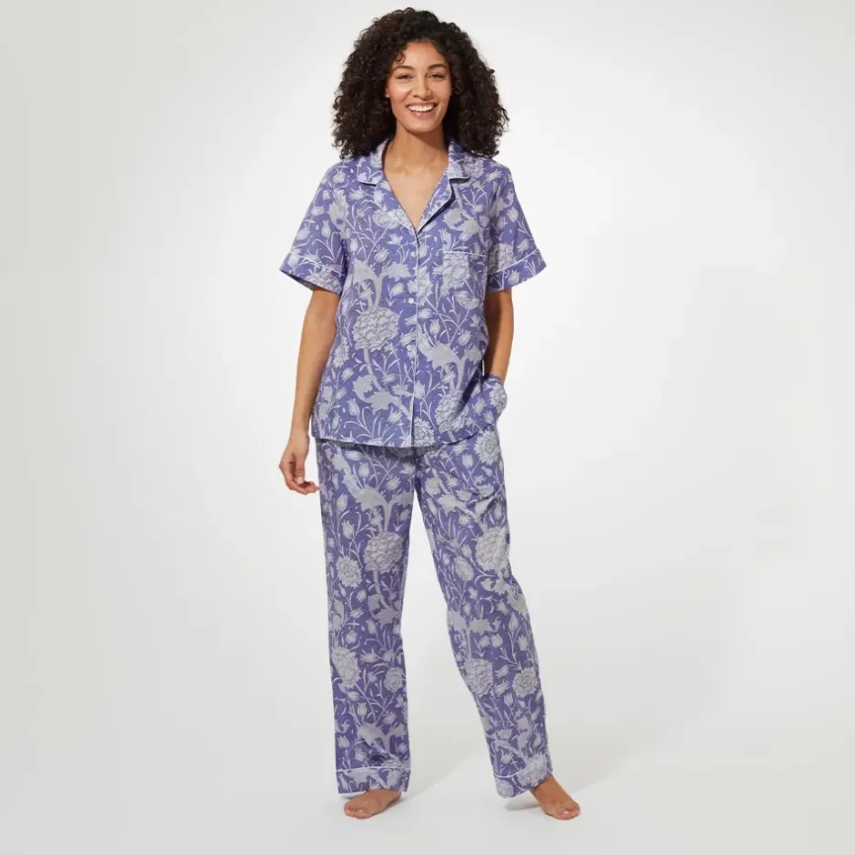 The Metropolitan Museum of Art Clothing*William Morris Wild Tulip Cotton Pajamas